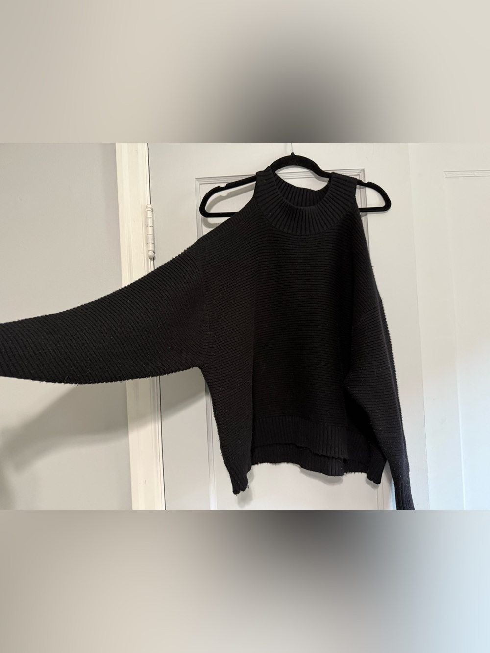 Zara Women’s Black Ribbed Cold Shoulder Sweater